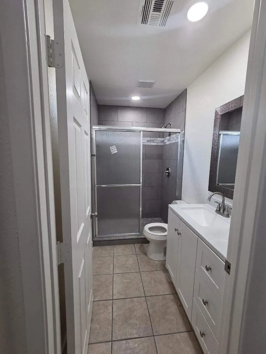 9425 Vista Del Valle Desert Hot Springs, CA 92240