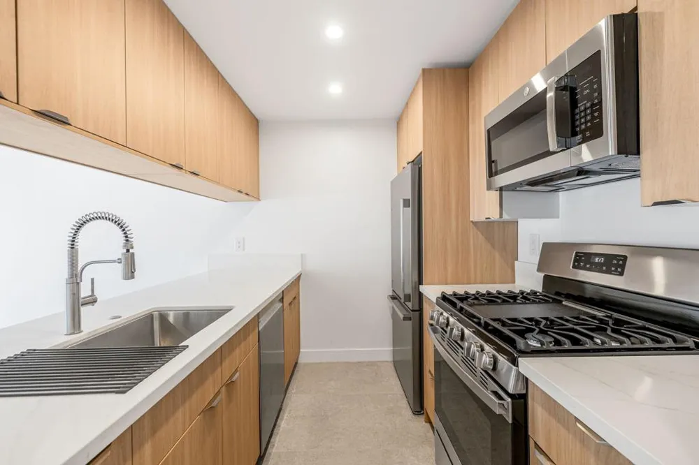 1400 E Palm Canyon Drive #214 Palm Springs, CA 92264