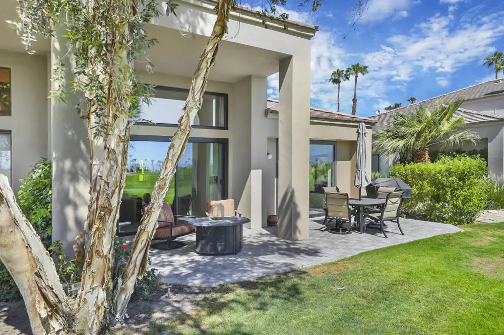 54914 Oaktree La Quinta, CA 92253