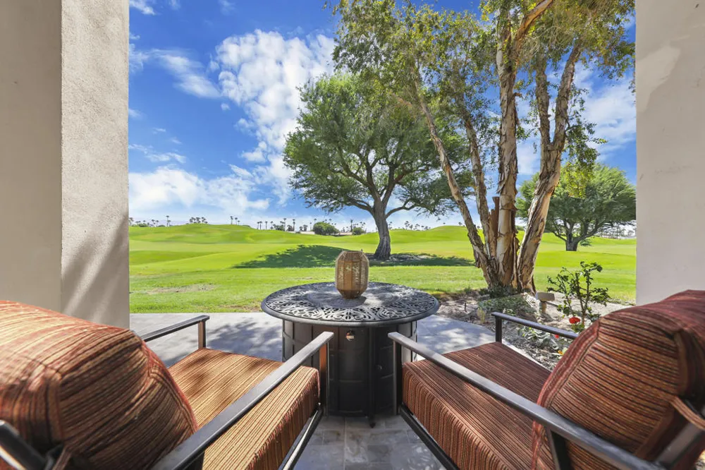 54914 Oaktree La Quinta, CA 92253