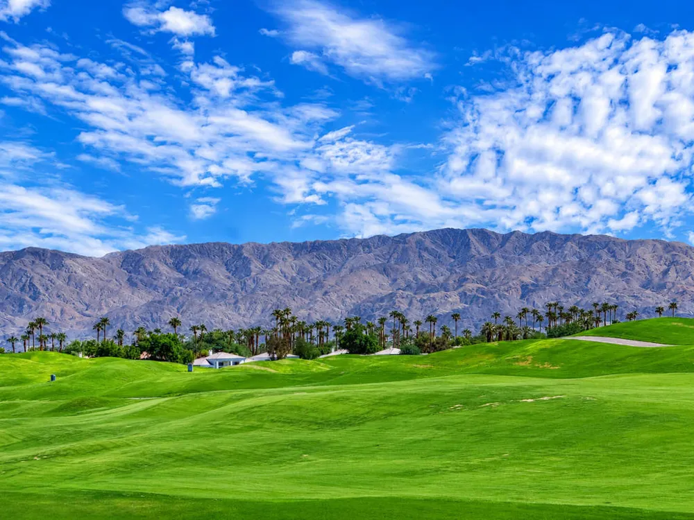 54914 Oaktree La Quinta, CA 92253