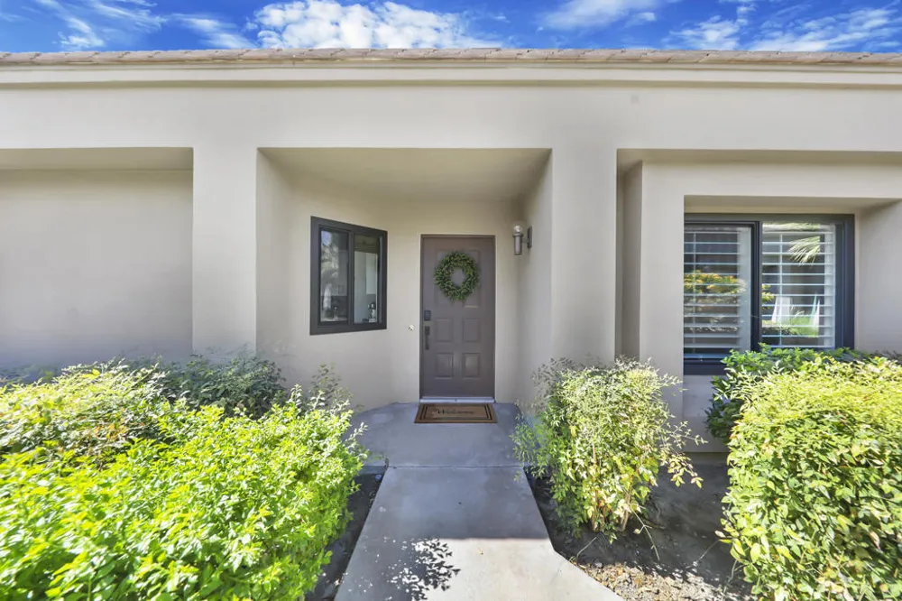 54914 Oaktree La Quinta, CA 92253