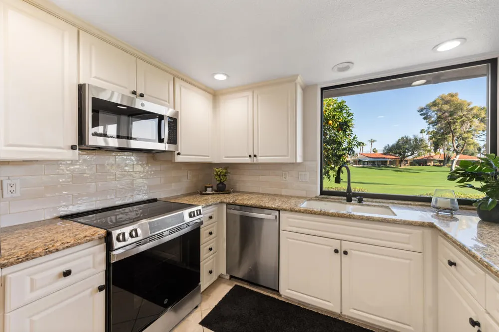 86 Sunrise Drive Rancho Mirage, CA 92270