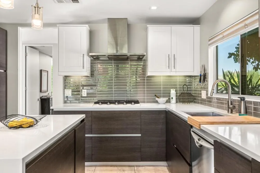 72213 El Paseo, #1707 Palm Desert, CA 92260