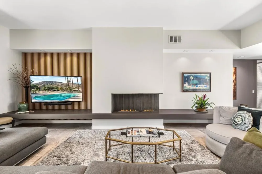 72213 El Paseo, #1707 Palm Desert, CA 92260
