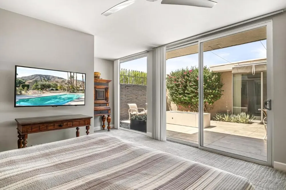 72213 El Paseo, #1707 Palm Desert, CA 92260