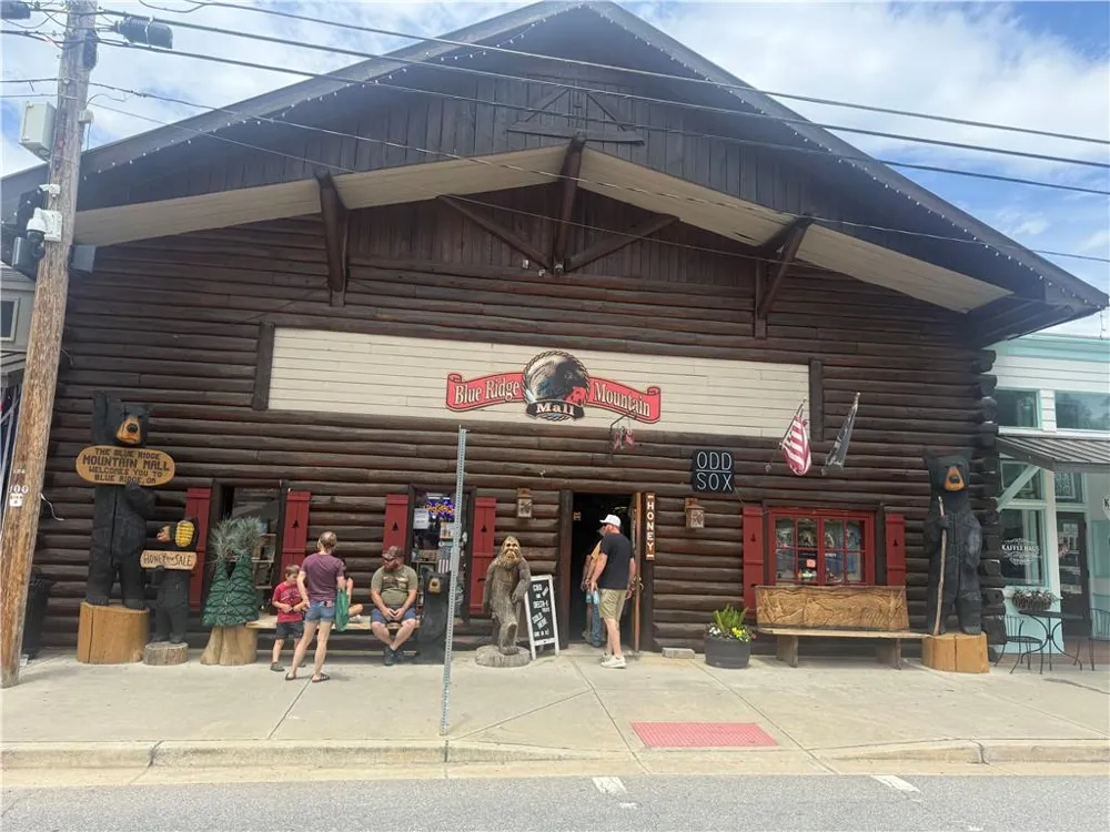 02 Blue Mountain Road Morganton, GA 30560