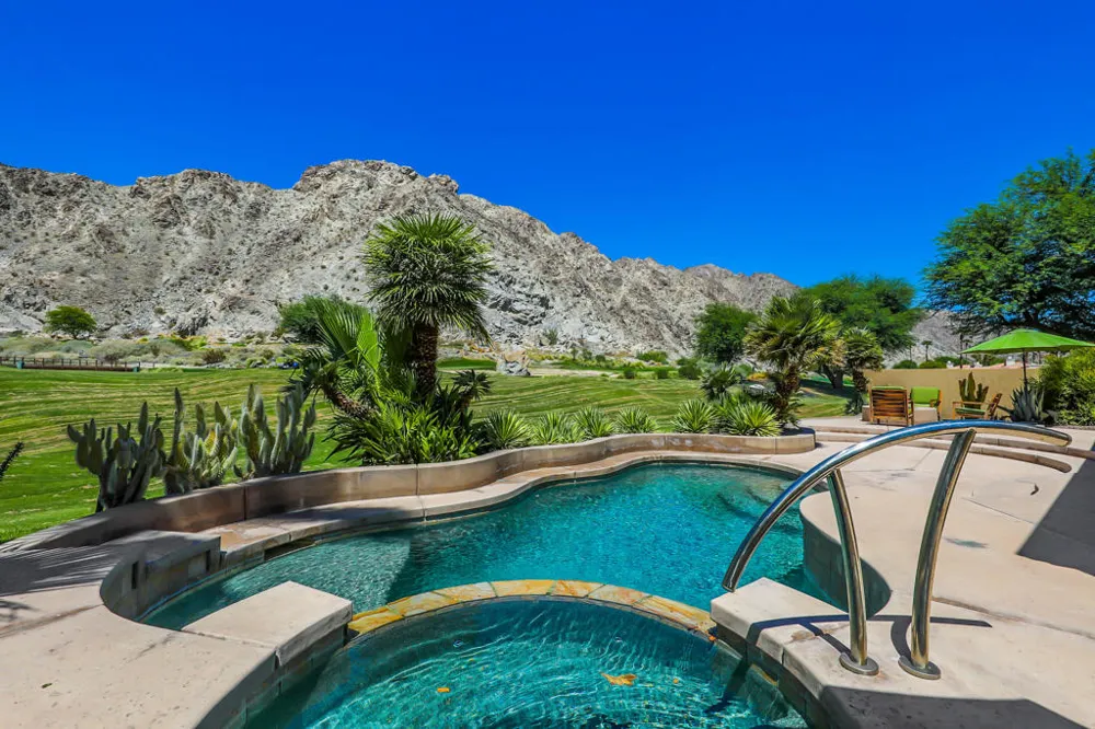 56005 Riviera La Quinta, CA 92253