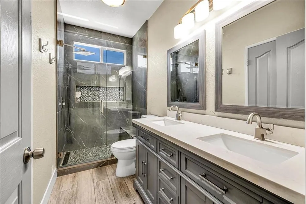 816 Mira Grande Palm Springs, CA 92262