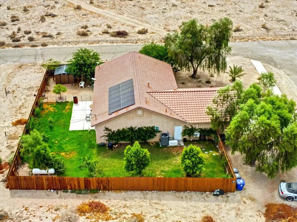 1081 Aberdeen Drive Thermal, CA 92274