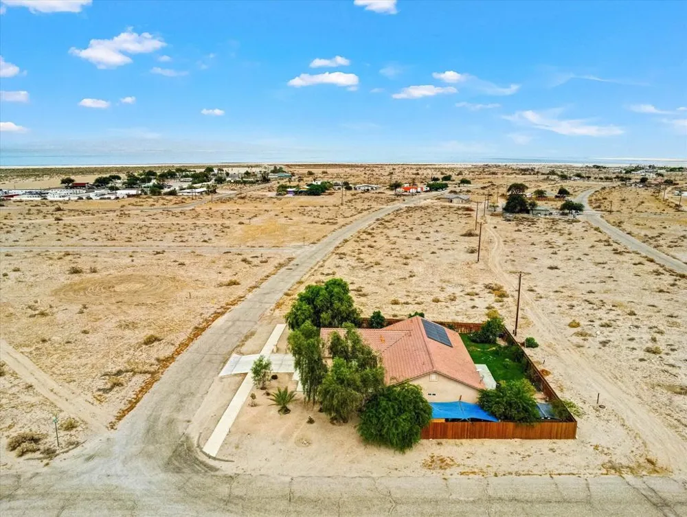 1081 Aberdeen Drive Thermal, CA 92274