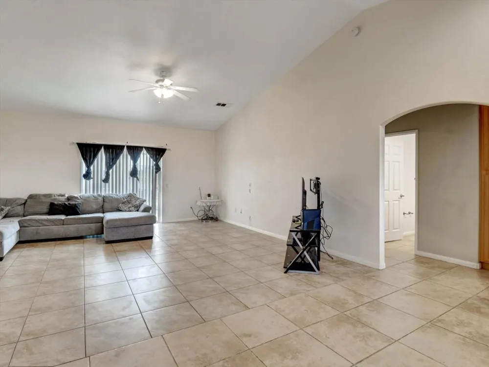 1081 Aberdeen Drive Thermal, CA 92274
