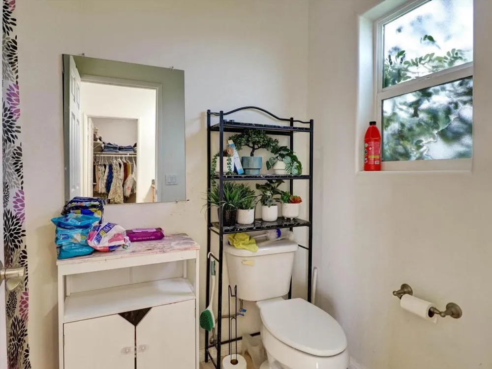 1081 Aberdeen Drive Thermal, CA 92274