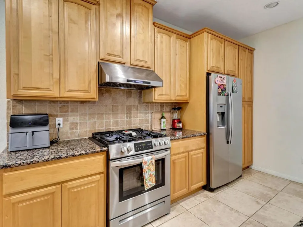 1081 Aberdeen Drive Thermal, CA 92274
