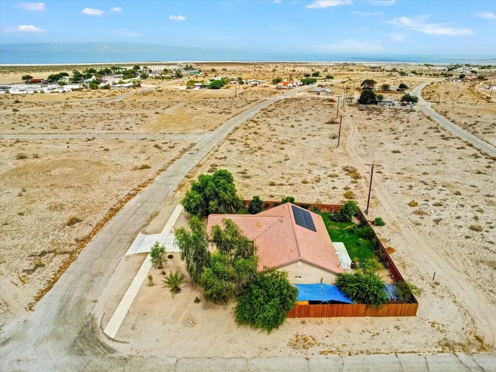 1081 Aberdeen Drive Thermal, CA 92274