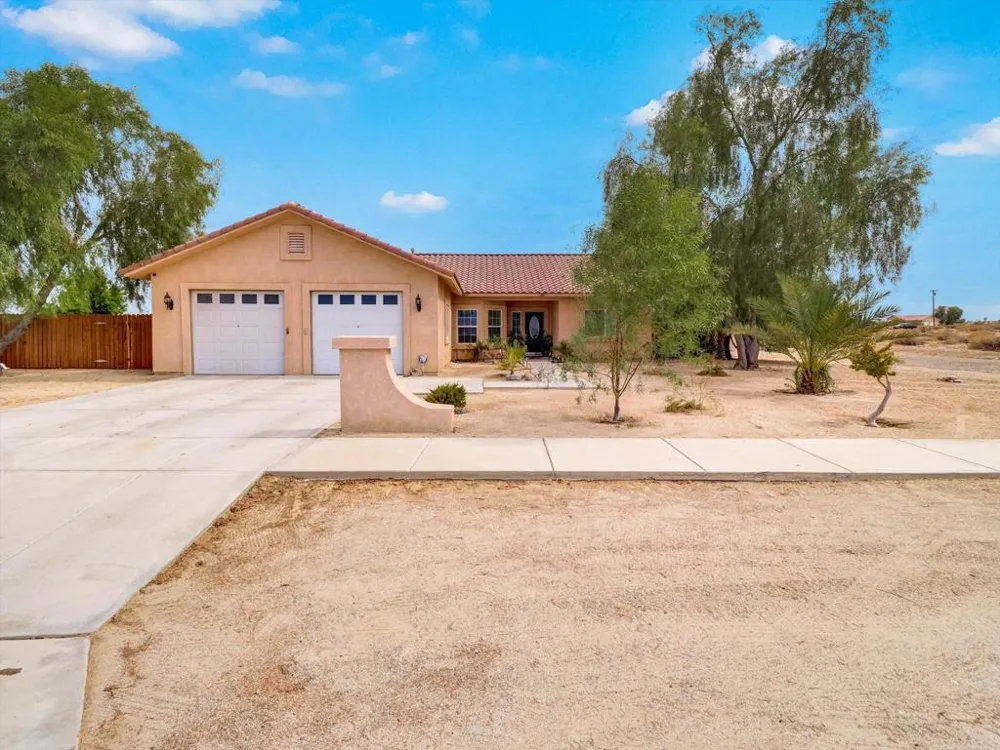 1081 Aberdeen Drive Thermal, CA 92274