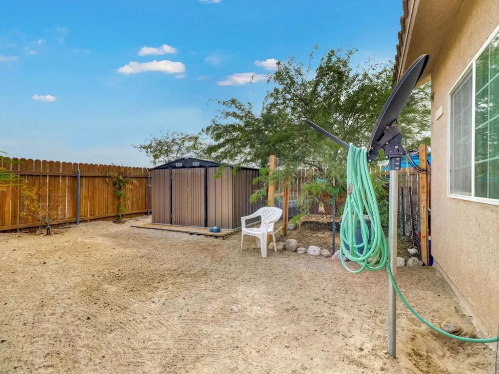 1081 Aberdeen Drive Thermal, CA 92274
