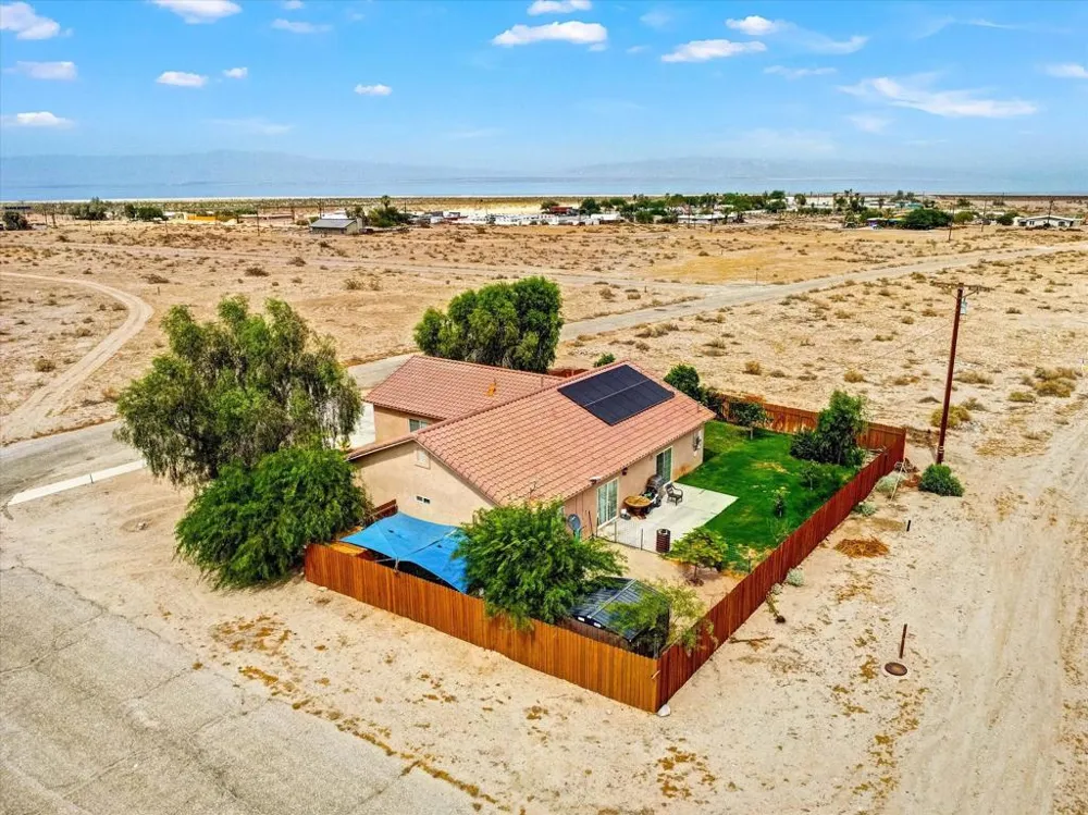 1081 Aberdeen Drive Thermal, CA 92274