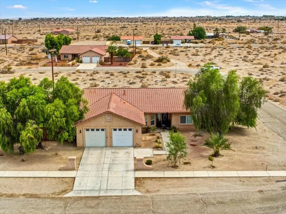 1081 Aberdeen Drive Thermal, CA 92274