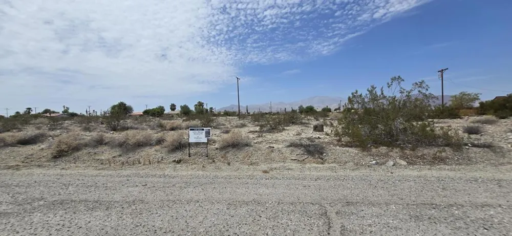 2833 Calhoun Street Thermal, CA 92274