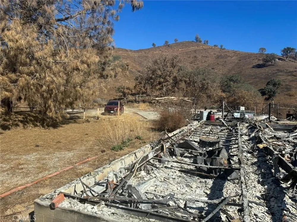 400 Foxtail Canyon Road Caliente, CA 93518