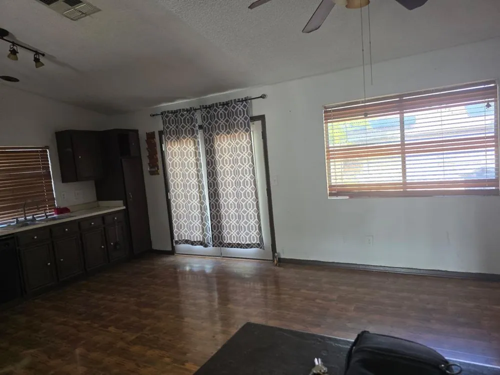 978 Pater Street Brawley, CA 92227
