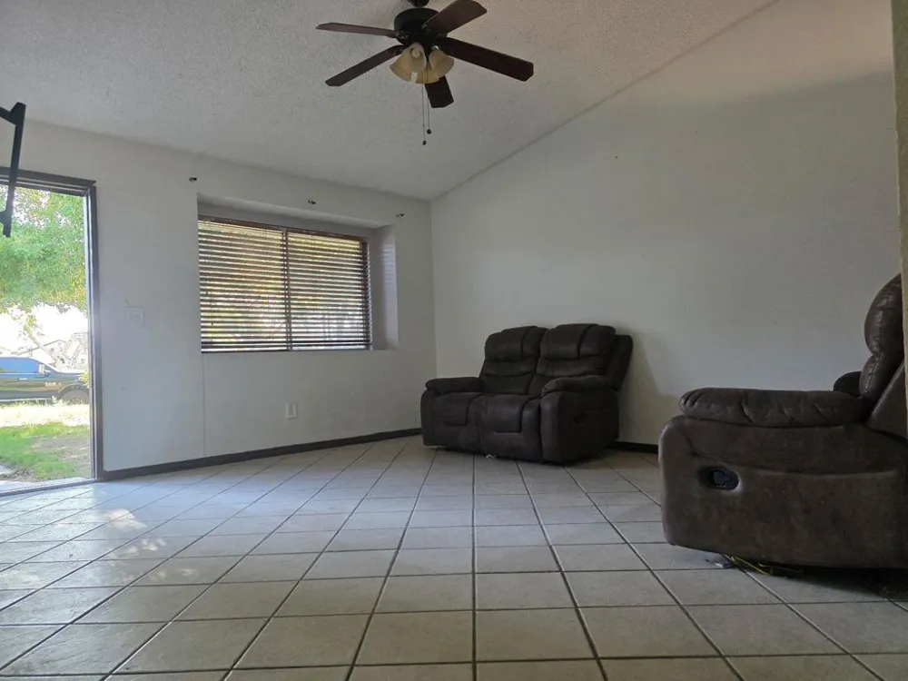 978 Pater Street Brawley, CA 92227
