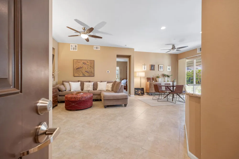 2100 Via Calderia #2101 Palm Desert, CA 92260