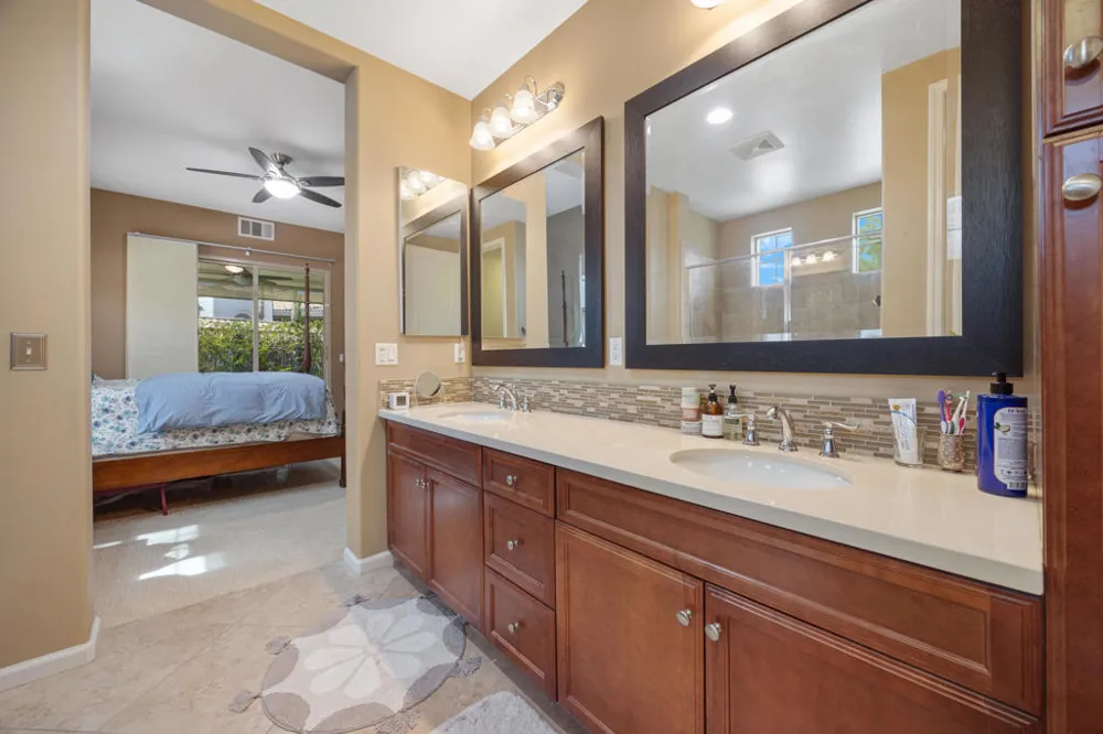 2100 Via Calderia #2101 Palm Desert, CA 92260