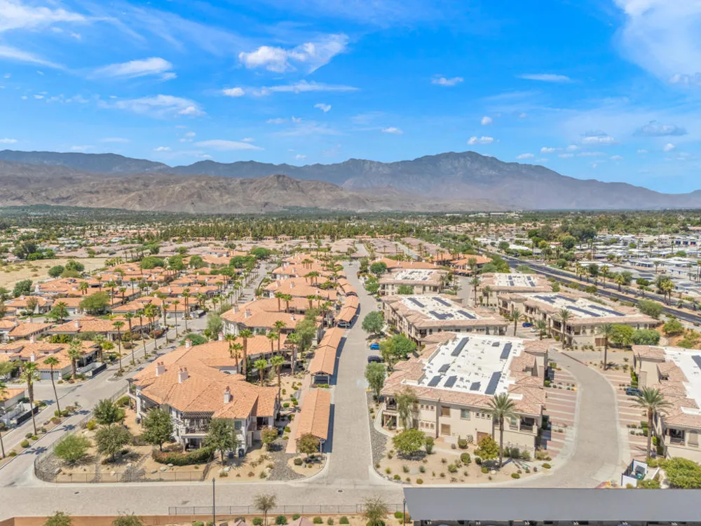 2100 Via Calderia #2101 Palm Desert, CA 92260