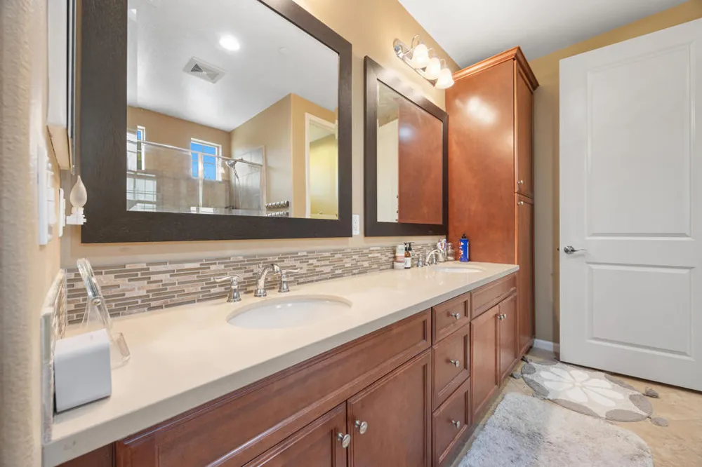 2100 Via Calderia #2101 Palm Desert, CA 92260