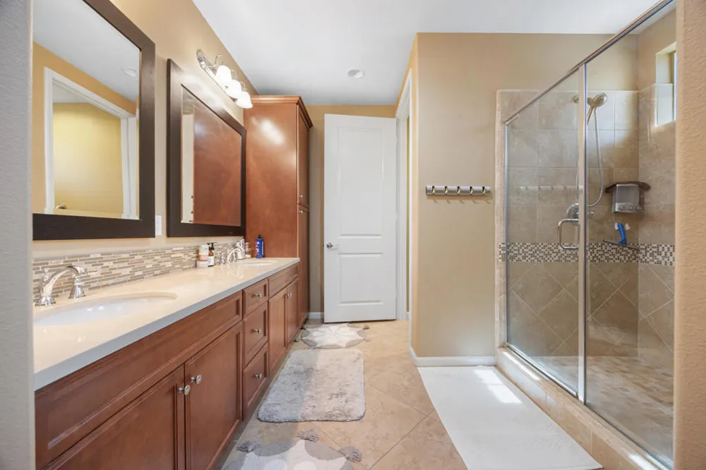 2100 Via Calderia #2101 Palm Desert, CA 92260