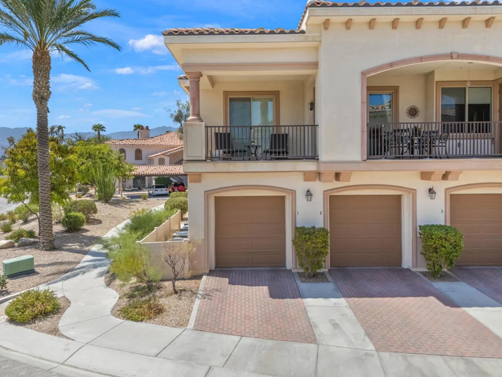 2100 Via Calderia #2101 Palm Desert, CA 92260