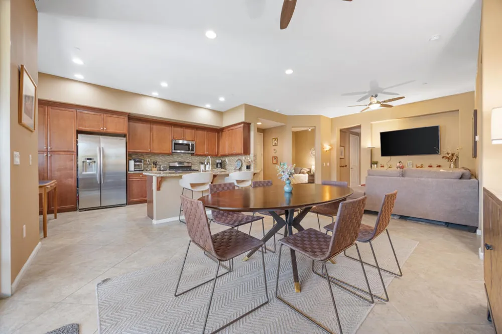 2100 Via Calderia #2101 Palm Desert, CA 92260