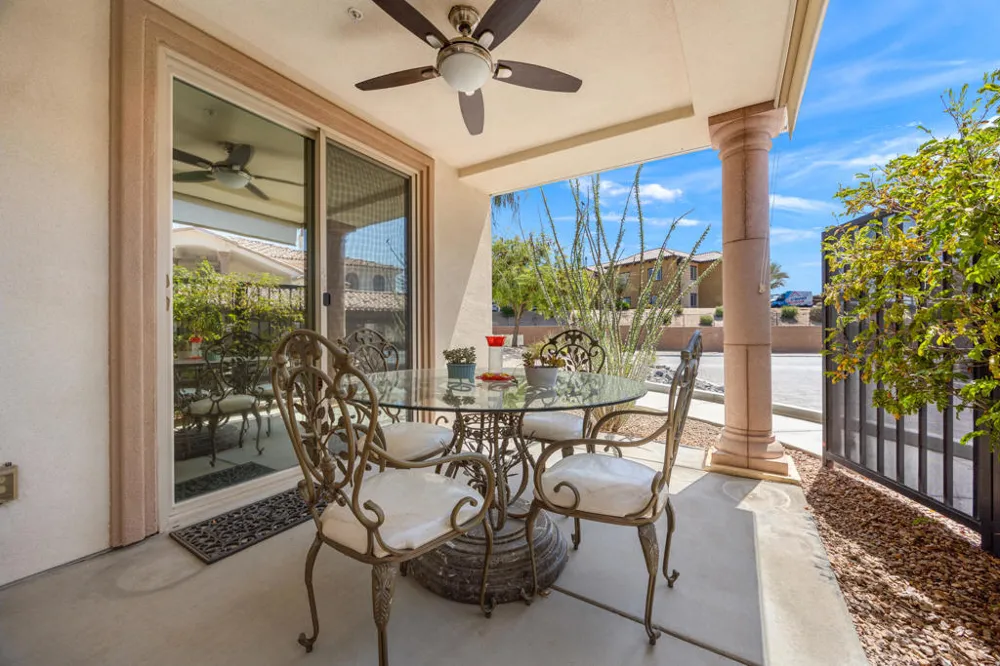 2100 Via Calderia #2101 Palm Desert, CA 92260