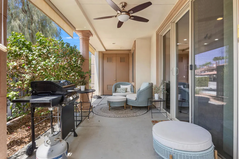 2100 Via Calderia #2101 Palm Desert, CA 92260