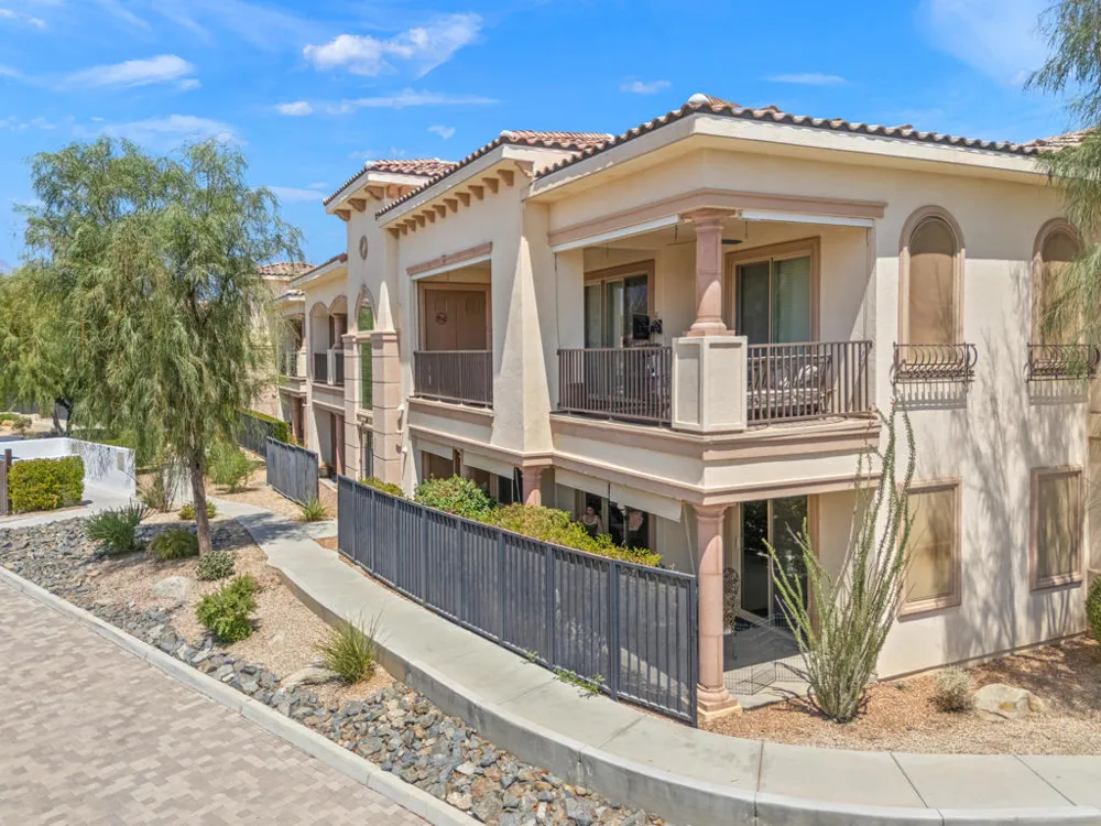 2100 Via Calderia #2101 Palm Desert, CA 92260