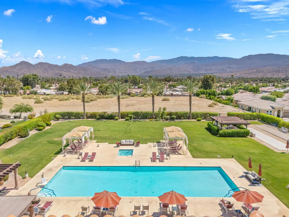 2100 Via Calderia #2101 Palm Desert, CA 92260