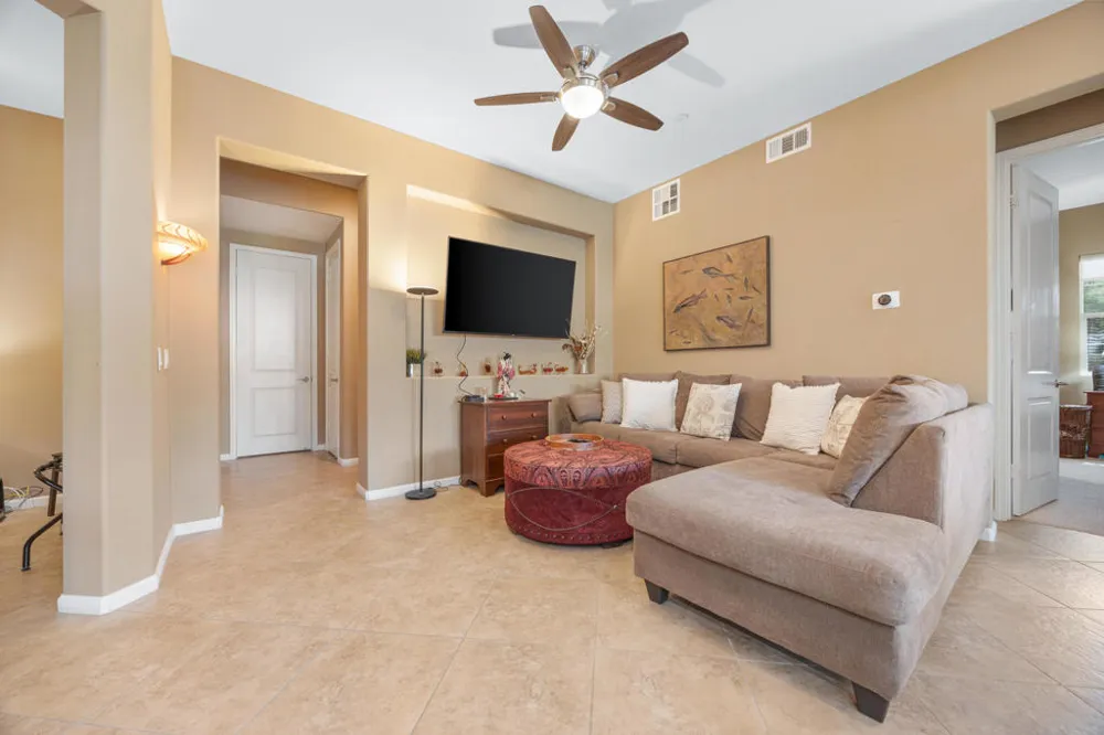 2100 Via Calderia #2101 Palm Desert, CA 92260