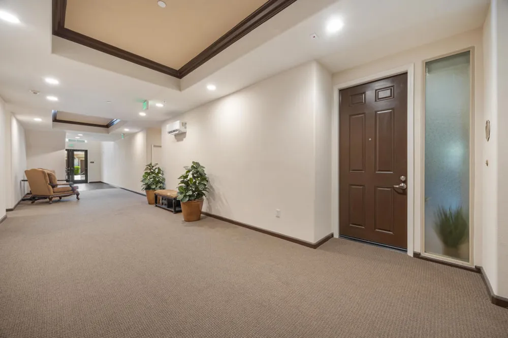 2100 Via Calderia #2101 Palm Desert, CA 92260