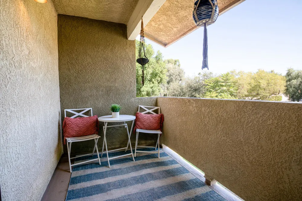 448 Tava Lane Palm Desert, CA 92211