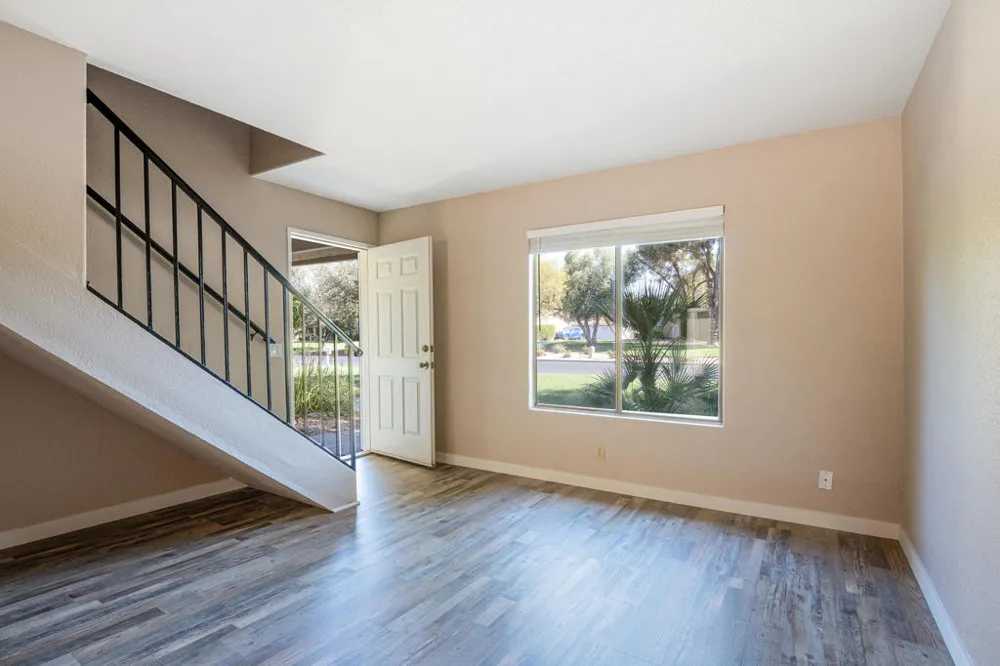 448 Tava Lane Palm Desert, CA 92211