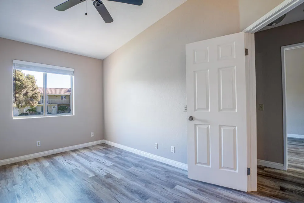 448 Tava Lane Palm Desert, CA 92211