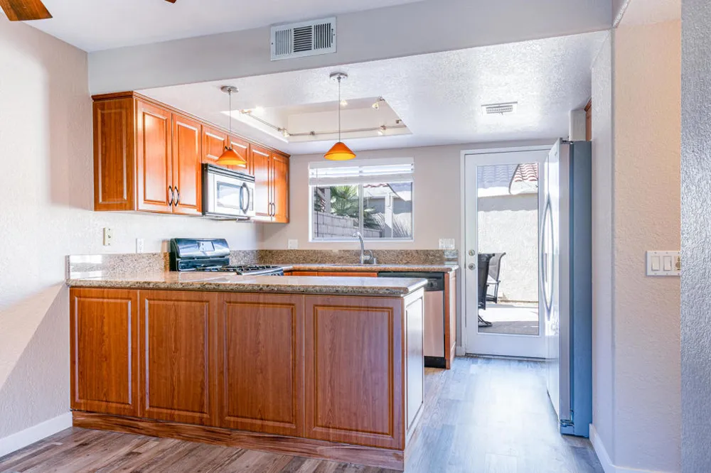 448 Tava Lane Palm Desert, CA 92211