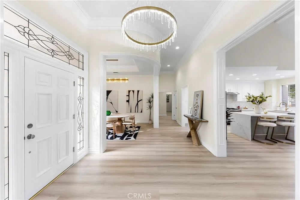 136 Garfield Place Monrovia, CA 91016
