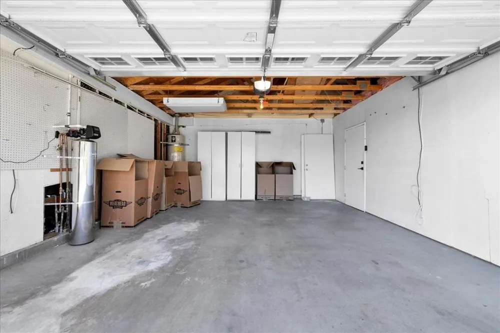 40918 Cypress Point Drive Cherry Valley, CA 92223