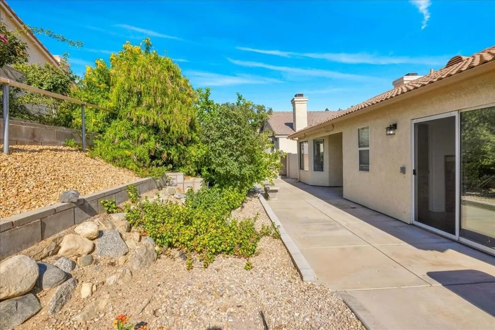 40918 Cypress Point Drive Cherry Valley, CA 92223