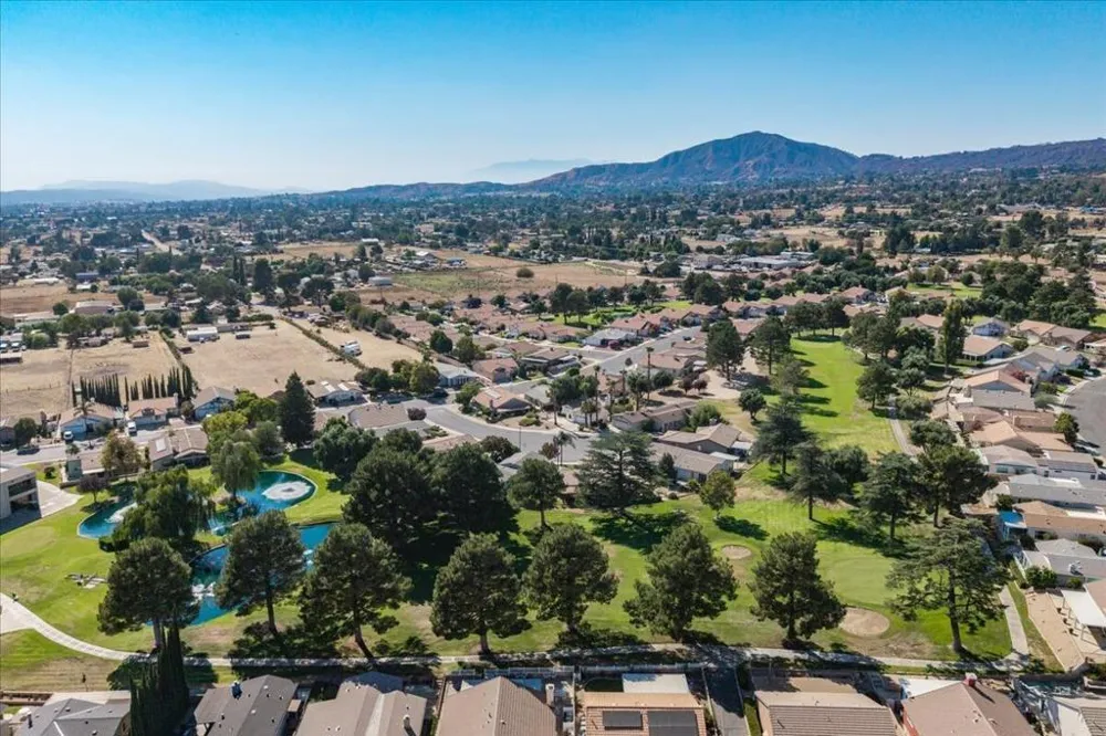 40918 Cypress Point Drive Cherry Valley, CA 92223