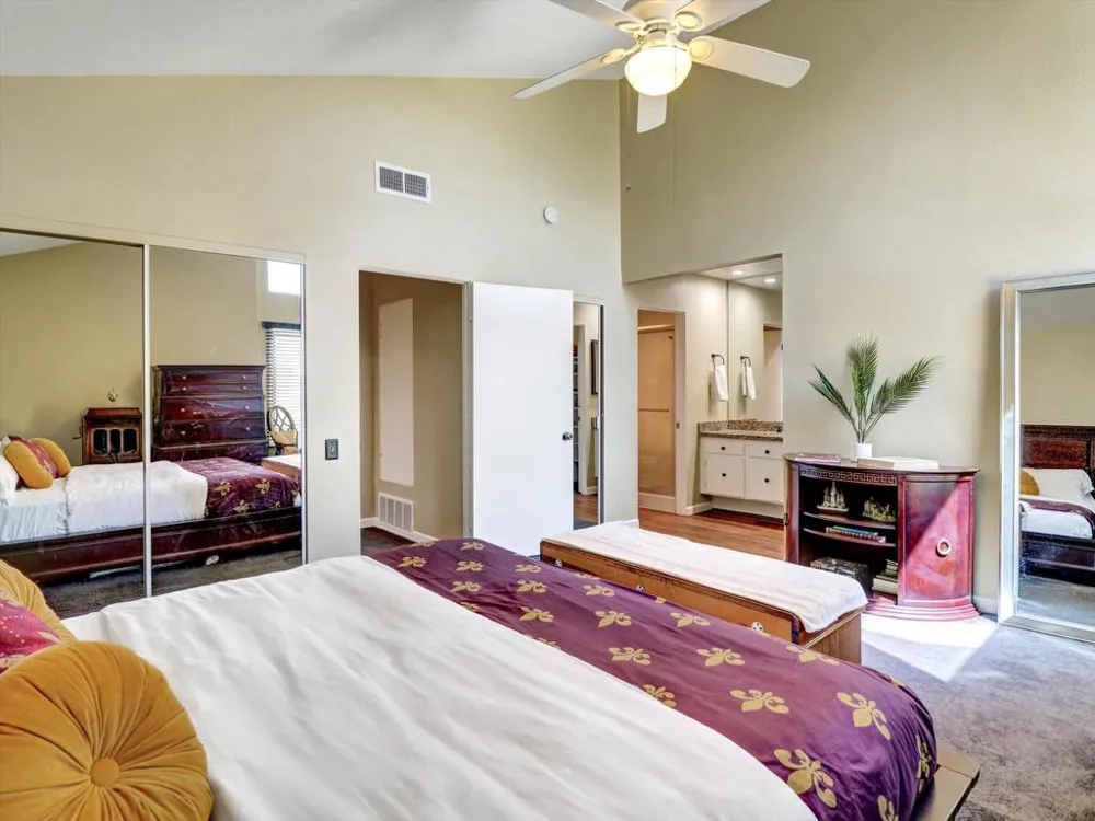 2600 S Palm Canyon Canyon Drive ##15 Palm Springs, CA 92264