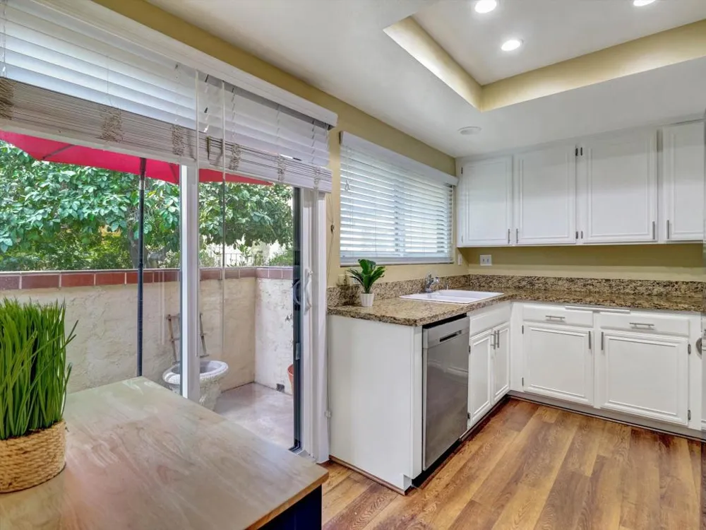 2600 S Palm Canyon Canyon Drive ##15 Palm Springs, CA 92264